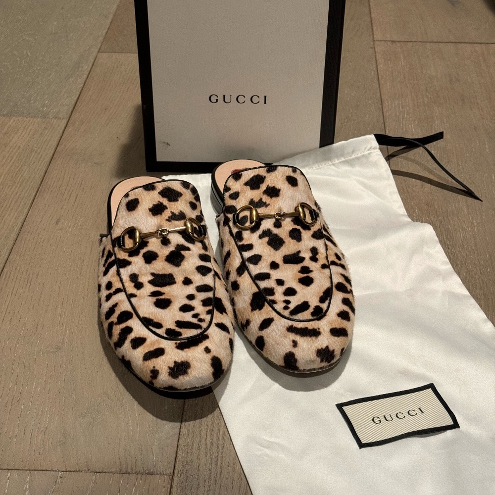 Gucci Princetown Leopard Mule 39.5